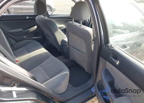 2005 Honda Accord 2.4 Lx z USA, uszkodzony, nr VIN 1HGCM56465A197140